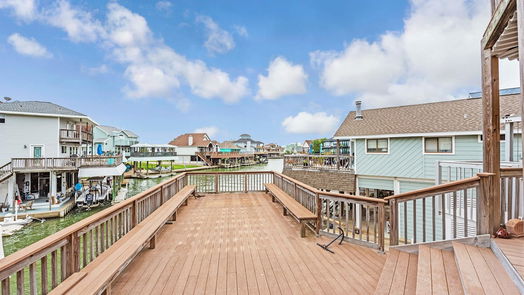 Tiki Island 2-story, 4-bed 1005 Long Reach Drive-idx