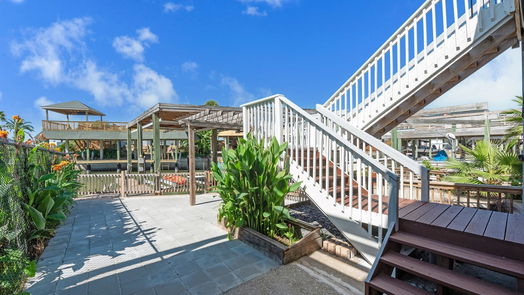 Tiki Island 1-story, 2-bed 45 Harbor Circle-idx