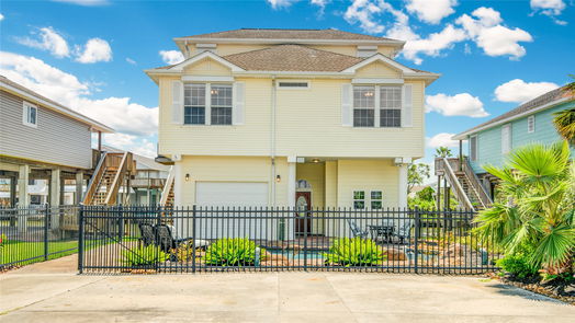 Tiki Island 3-story, 3-bed 1323 Wahini Street-idx