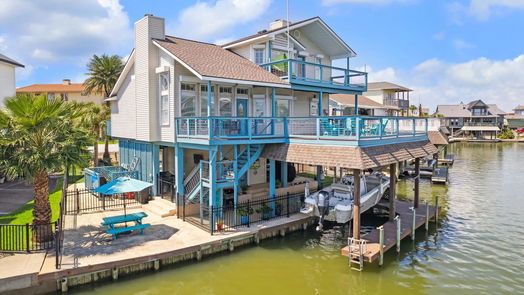 Tiki Island null-story, 3-bed 1610 Copra Street-idx