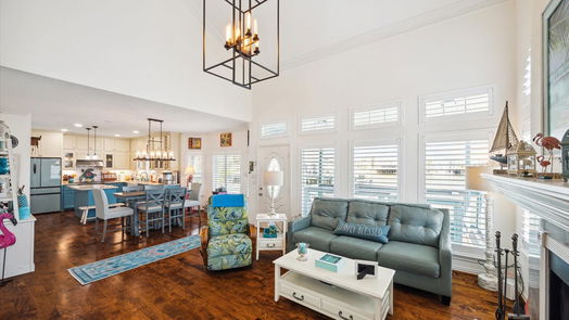 Tiki Island null-story, 3-bed 1610 Copra Street-idx