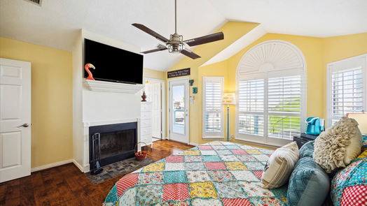 Tiki Island null-story, 3-bed 1610 Copra Street-idx