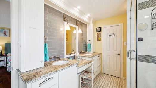 Tiki Island null-story, 3-bed 1610 Copra Street-idx