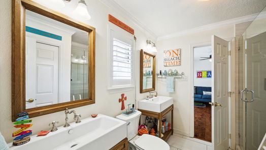 Tiki Island null-story, 3-bed 1610 Copra Street-idx