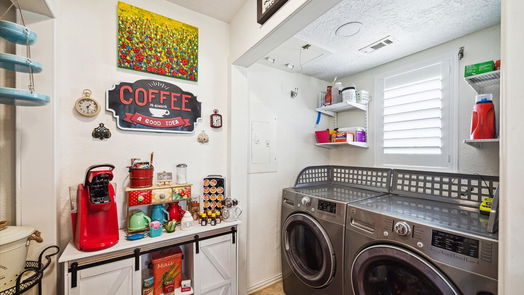 Tiki Island null-story, 3-bed 1610 Copra Street-idx