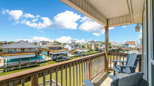 Tiki Island 3-story, 4-bed 1315 Wahini way Street-idx