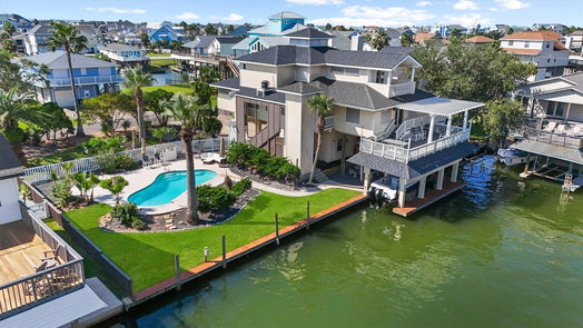 Tiki Island 2-story, 4-bed 1330 Coral Way-idx