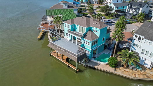 Tiki Island 3-story, 3-bed 103 Isles End Road-idx