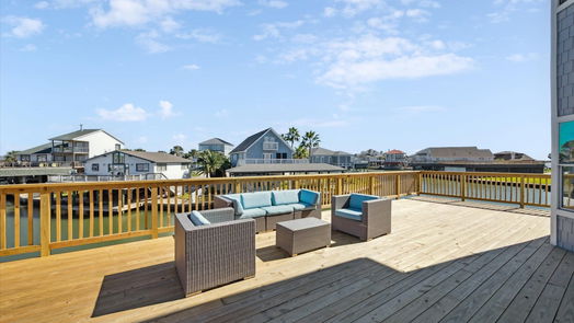 Tiki Island 3-story, 4-bed 210 Easterly-idx