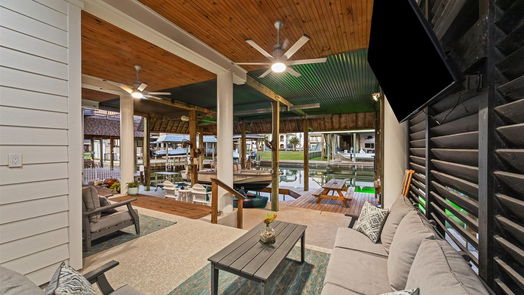 Tiki Island 2-story, 3-bed 510 Westerly Drive-idx