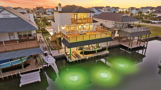 Tiki Island 2-story, 3-bed 510 Westerly Drive-idx