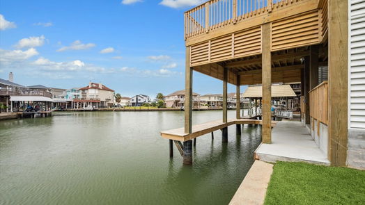 Tiki Island 2-story, 4-bed 230 Bora Bora Drive-idx