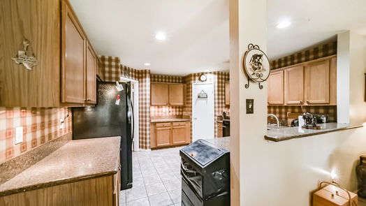 Highlands 1-story, 3-bed 315 S Hampton Court-idx