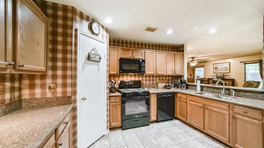 Highlands 1-story, 3-bed 315 S Hampton Court-idx