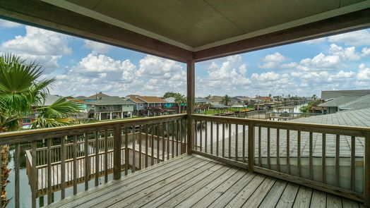 Bayou Vista 2-story, 4-bed 748 Marlin Street-idx