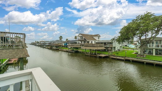 Bayou Vista 2-story, 3-bed 67 Tarpon Street-idx