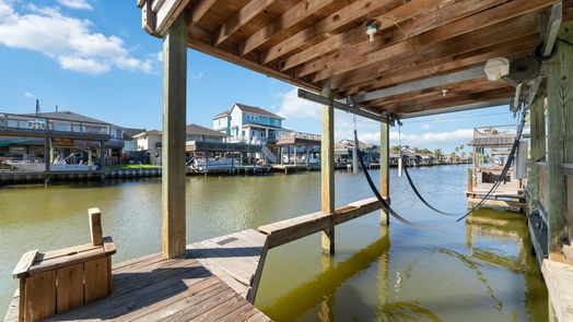 Bayou Vista 1-story, 4-bed 196 Barracuda Street-idx