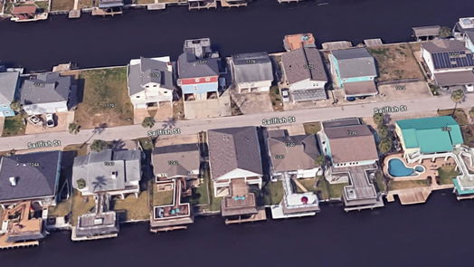 Bayou Vista null-story, 2-bed 1176 Sailfish Street-idx