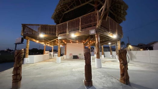 Hitchcock null-story, null-bed 000 Highland Dr Drive-idx