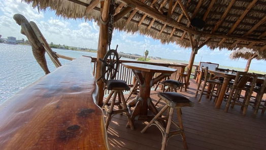 Hitchcock null-story, null-bed 000 Highland Dr Drive-idx