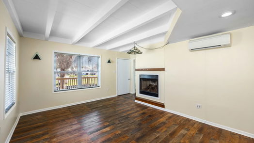 Hitchcock 1-story, 2-bed 40 Lakeside Drive-idx