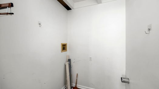 Hitchcock 1-story, 2-bed 40 Lakeside Drive-idx