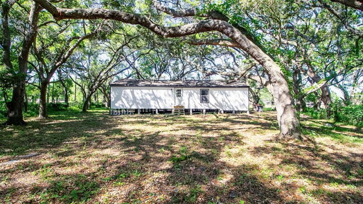 Hitchcock 1-story, 4-bed 7625 S Railroad Avenue-idx