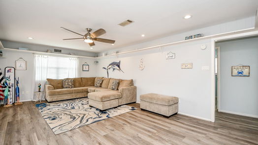 Hitchcock 1-story, 2-bed 833 Marlin Street-idx