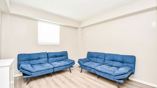 Hitchcock 1-story, 2-bed 833 Marlin Street-idx