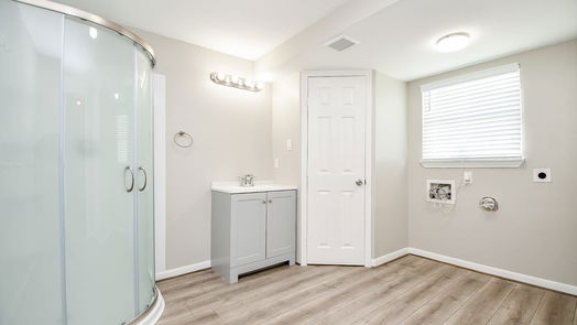 Hitchcock 1-story, 2-bed 833 Marlin Street-idx