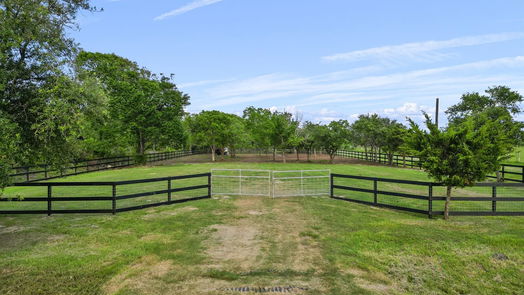 Hitchcock null-story, null-bed 7607 Burns Street-idx