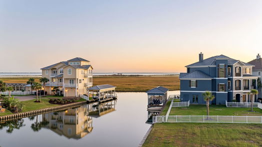Hitchcock 2-story, 5-bed 11 Shell Key-idx