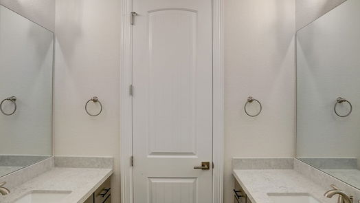 Kemah 2-story, 4-bed 611 Appia Drive-idx