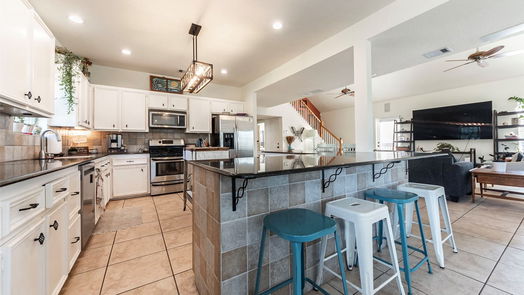 Clear Lake Shores 2-story, 3-bed 711 Pine Road-idx