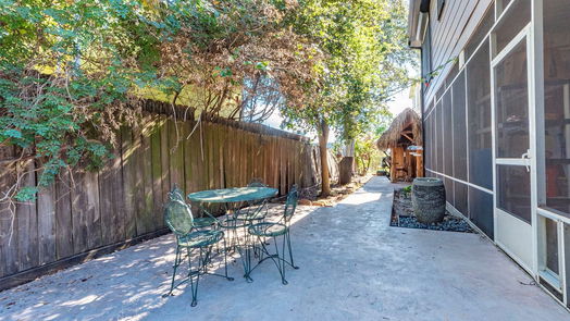 Clear Lake Shores 2-story, 3-bed 711 Pine Road-idx