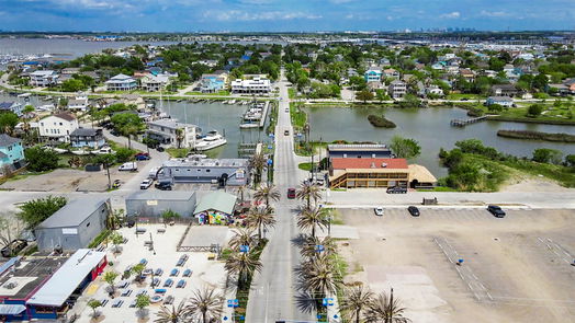 Clear Lake Shores 2-story, 3-bed 711 Pine Road-idx