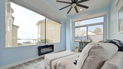 Clear Lake Shores 4-story, 4-bed 212 MAPLE-idx
