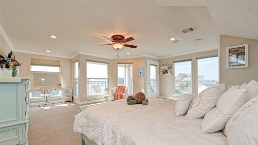 Clear Lake Shores 4-story, 4-bed 212 MAPLE-idx