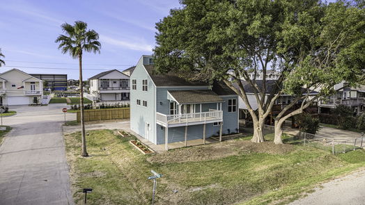 Kemah 2-story, 3-bed 2140 Fenwood Street-idx
