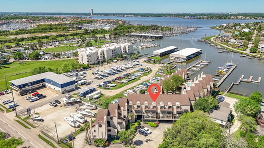 Kemah 1-story, 1-bed 1140 Marina Bay Drive 106A-idx