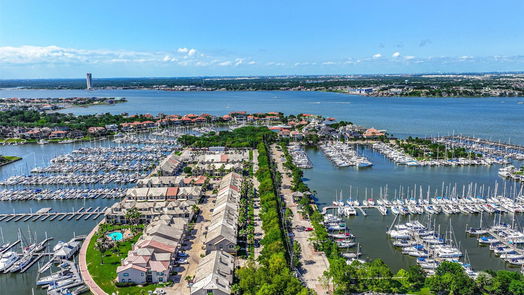 Kemah 3-story, 2-bed 517 Mariners Drive-idx