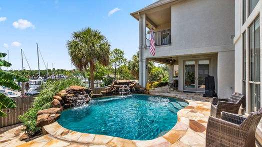 Kemah 3-story, 4-bed 4 Mariners Lane-idx