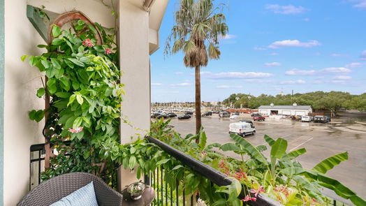 Kemah 3-story, 2-bed 452 Mariners Drive-idx