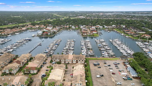 Kemah 3-story, 2-bed 452 Mariners Drive-idx