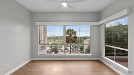 Kemah 3-story, 3-bed 1302 Marina Bay Drive 201A-idx