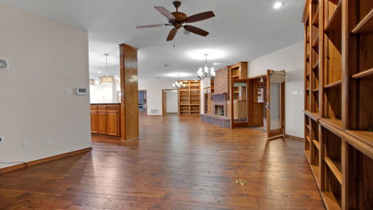 Lake Jackson 1-story, 3-bed 702 Walnut Street-idx