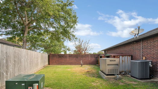 Lake Jackson 1-story, 3-bed 702 Walnut Street-idx