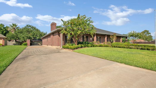 Lake Jackson 1-story, 3-bed 702 Walnut Street-idx