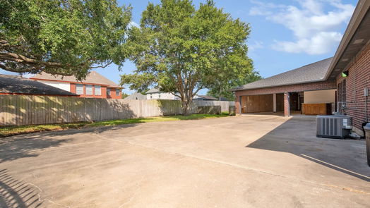 Lake Jackson 1-story, 3-bed 702 Walnut Street-idx