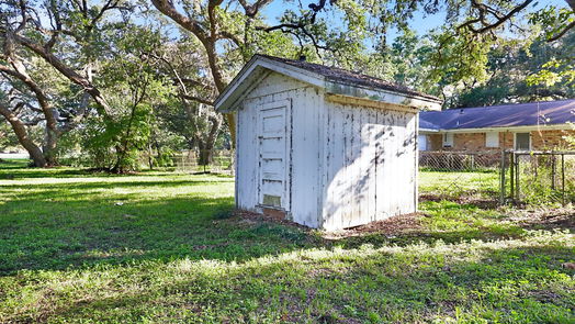 Lake Jackson null-story, null-bed 116 Balsam Street-idx
